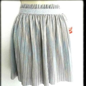 Wonder Nation Silver Shiny Crimped, pleated Skirt Size 14-16 plus